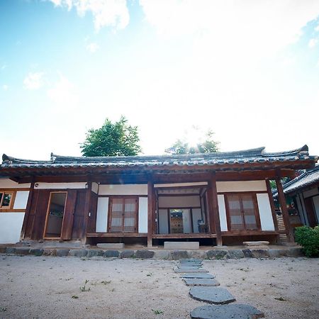 Hotel Seoakseowon Gyeongju Zewnętrze zdjęcie